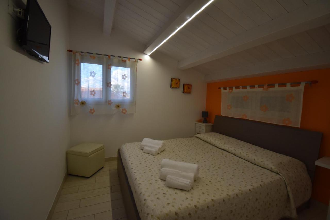 Willa Vista Mare Tra I Luoghi Di Montalbano Punta Secca Zewnętrze zdjęcie