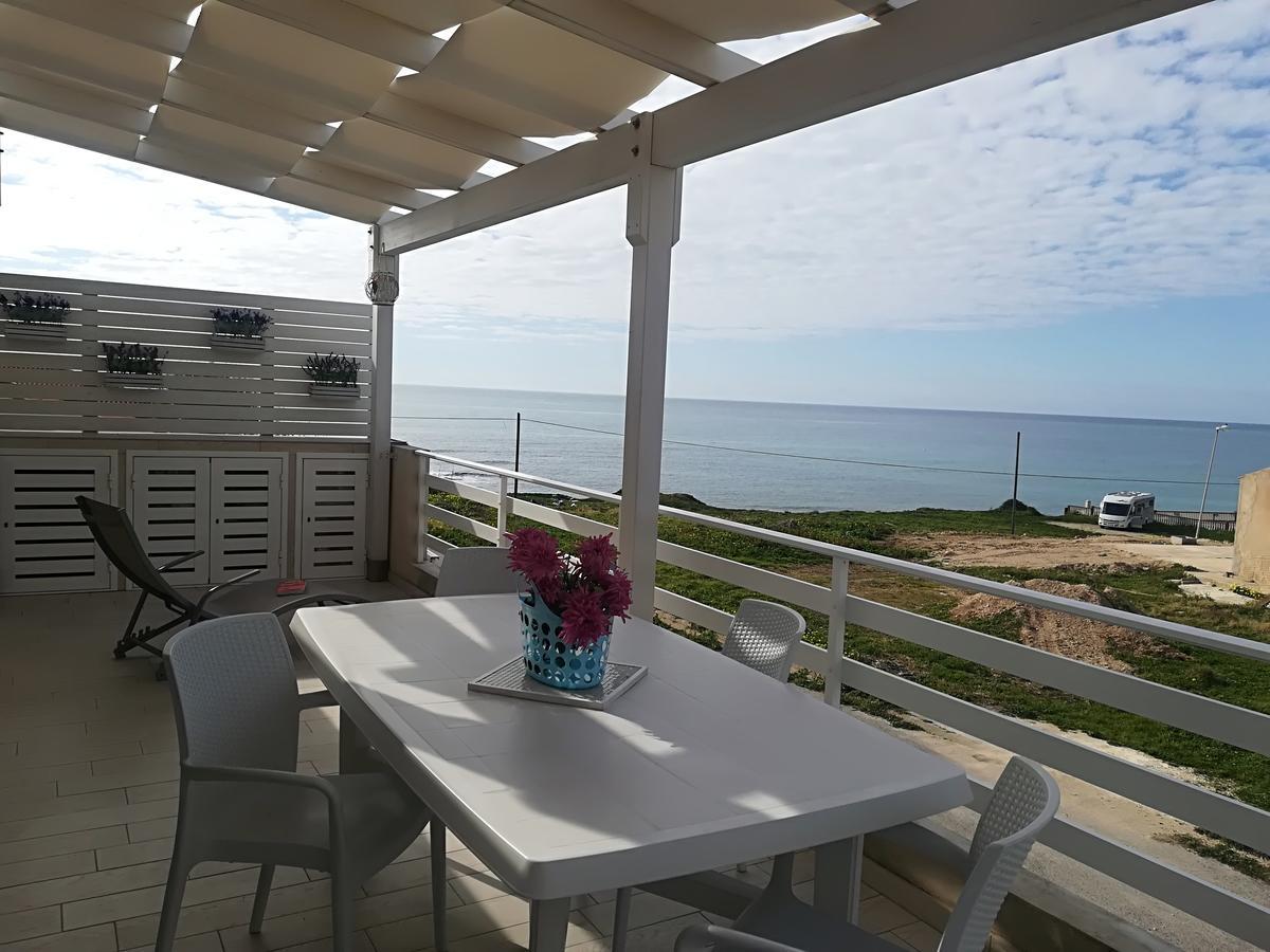 Willa Vista Mare Tra I Luoghi Di Montalbano Punta Secca Zewnętrze zdjęcie