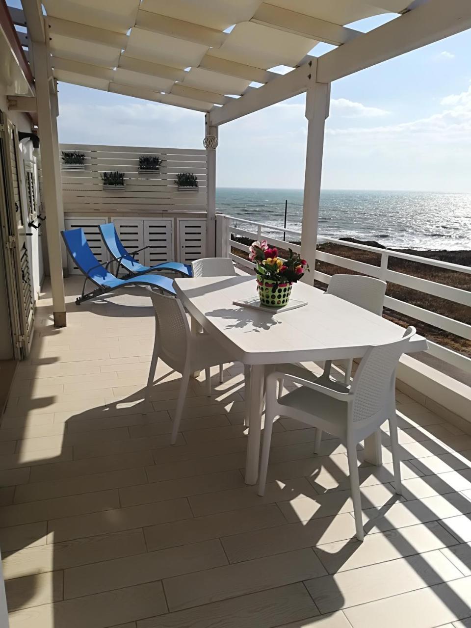 Willa Vista Mare Tra I Luoghi Di Montalbano Punta Secca Zewnętrze zdjęcie